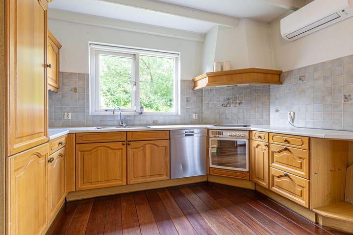 Foto 24 van Van Aernsmastrjitte 20