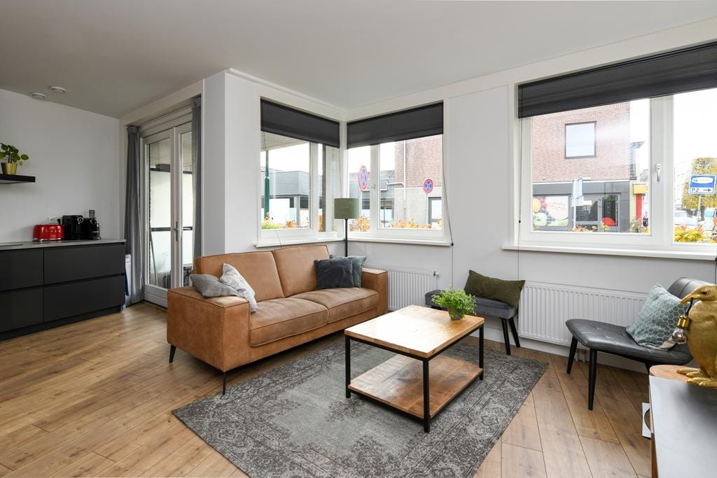 Photo 2 of Nieuwstraat 11