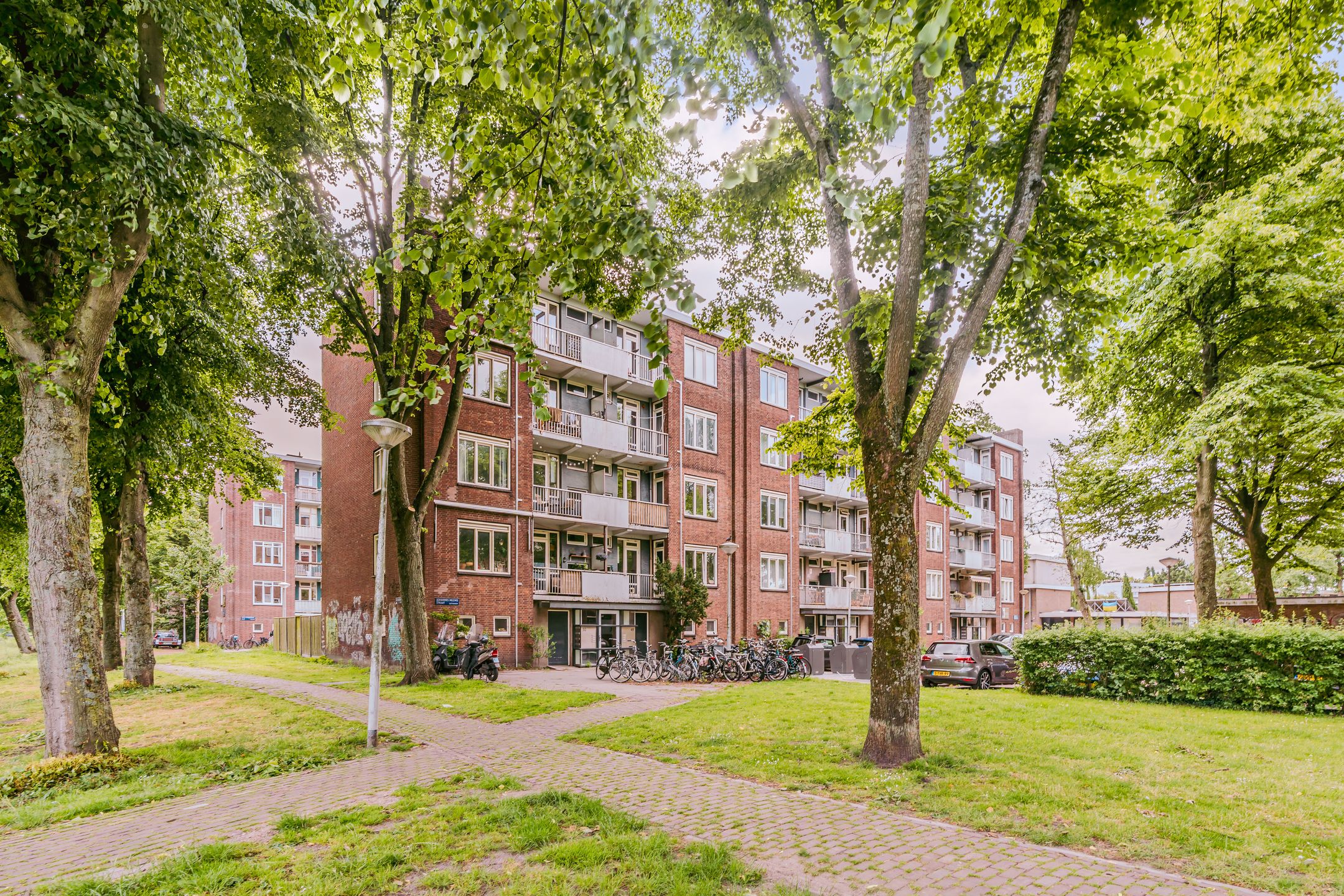 Photo 3 of Johannes Meewisstraat 50-3