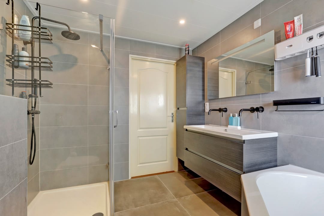 Foto 23 van Meteorenstraat 107