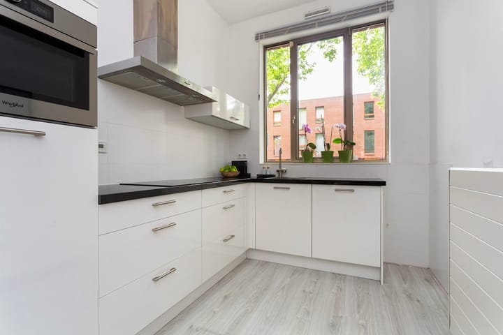 Foto 4 van Parallelweg 108