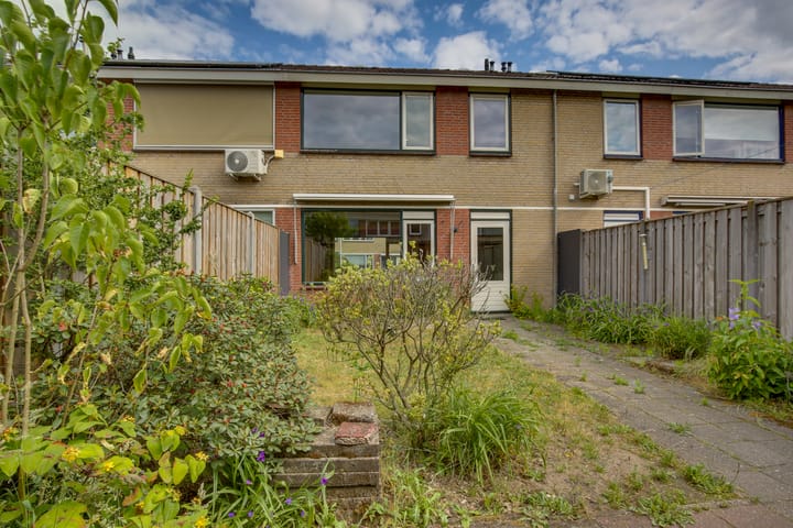 Foto 26 van Strauszstraat 53