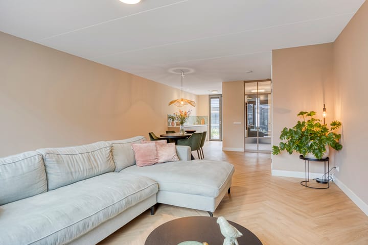 Foto 8 van Dolf Tulpstraat 8