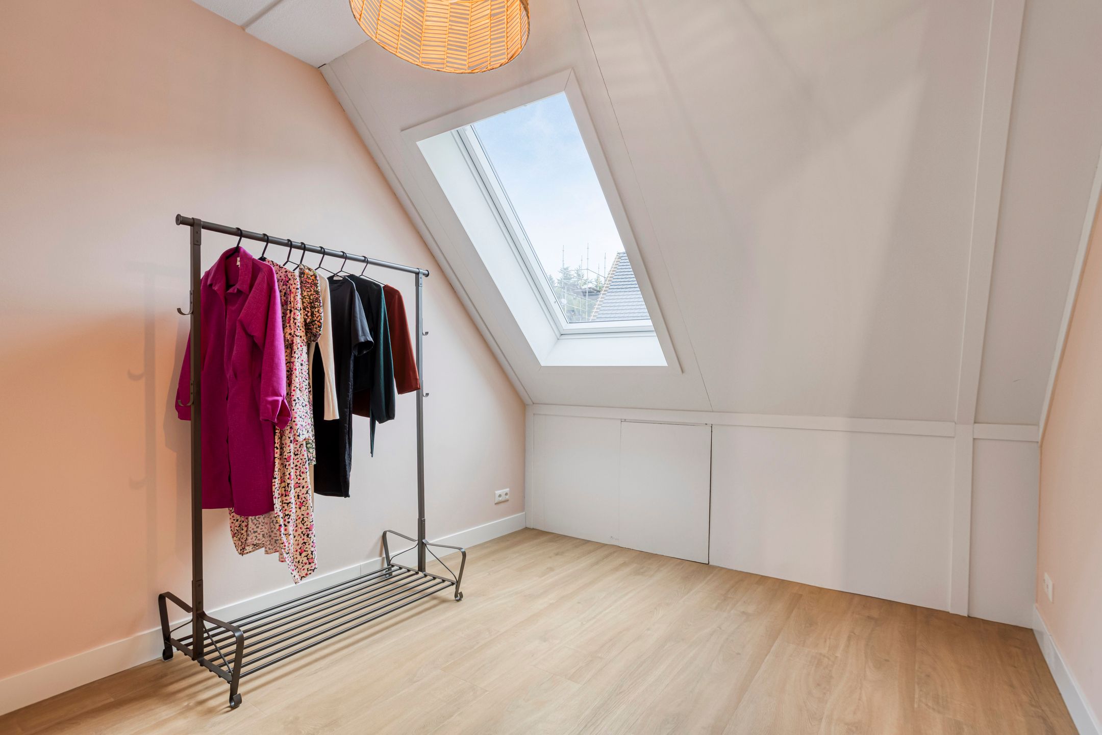 Foto 21 van Dolf Tulpstraat 8