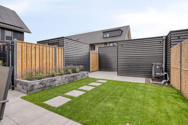 Foto 29 van Dolf Tulpstraat 8