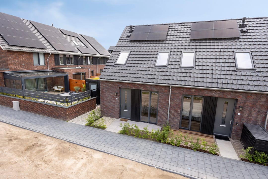 Foto 31 van Dolf Tulpstraat 8