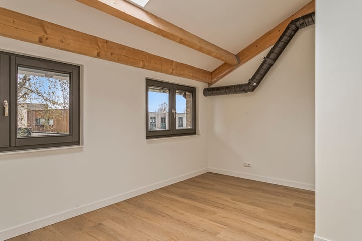 Photo 30 of Fatimahof 8