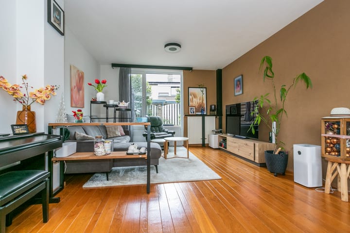 Foto 2 van Klutjesstraat 10