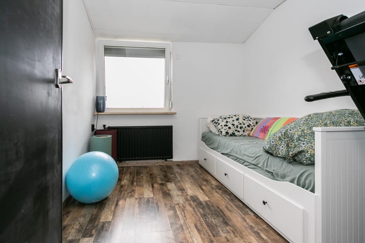 Foto 15 van Klutjesstraat 10