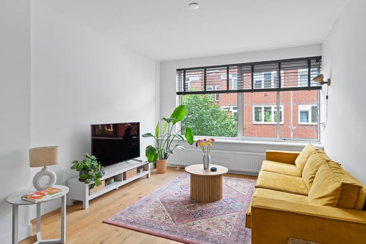 Foto 8 van Van der Meydestraat 10-B