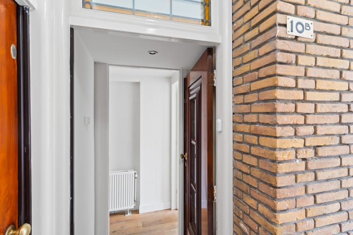 Foto 31 van Van der Meydestraat 10-B