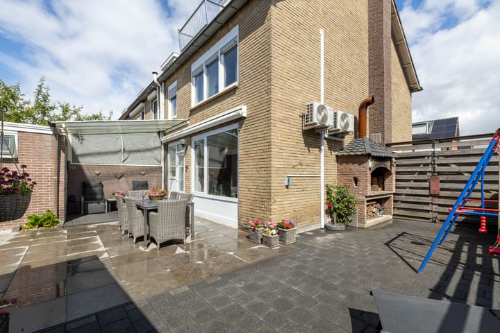 Foto 24 van Reuvekamplaan 10