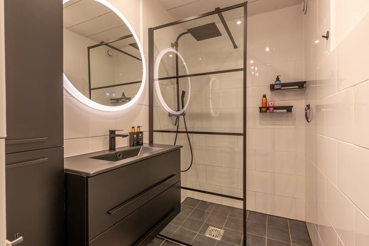 Foto 19 van Hinderstein 28