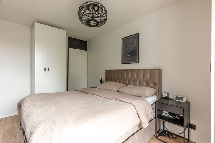 Foto 18 van Hinderstein 28