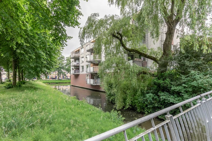 Foto 1 van Hinderstein 28