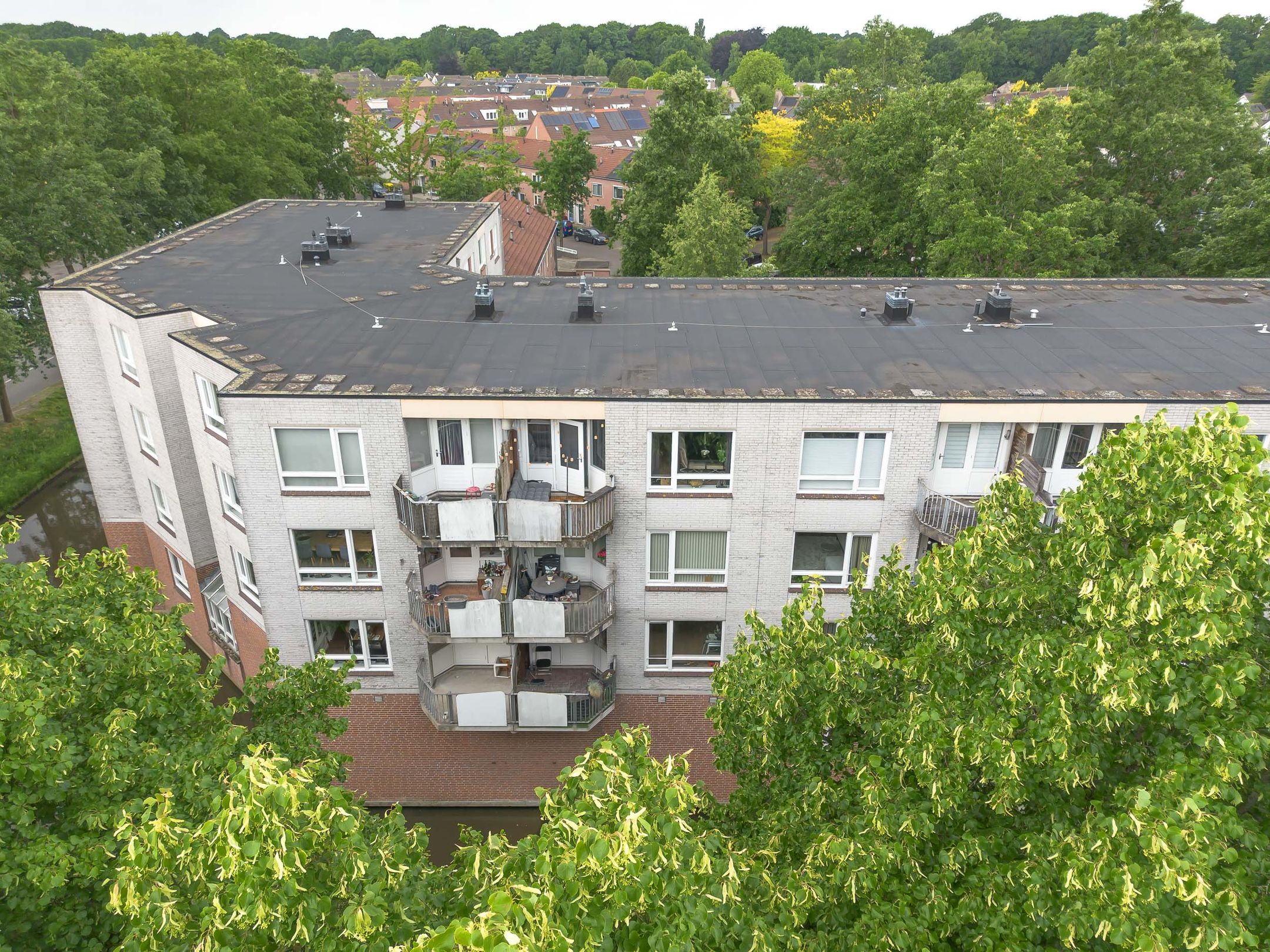 Foto 24 van Hinderstein 28