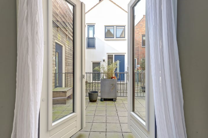 Foto 21 van Kazernestraat 23