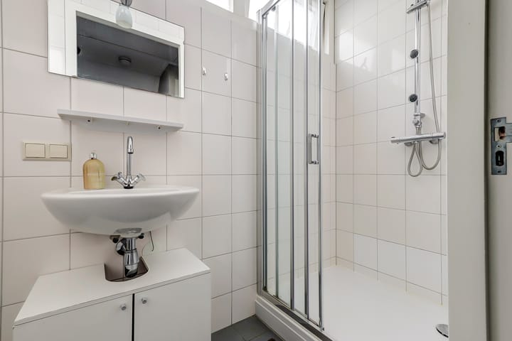 Foto 36 van Kazernestraat 23