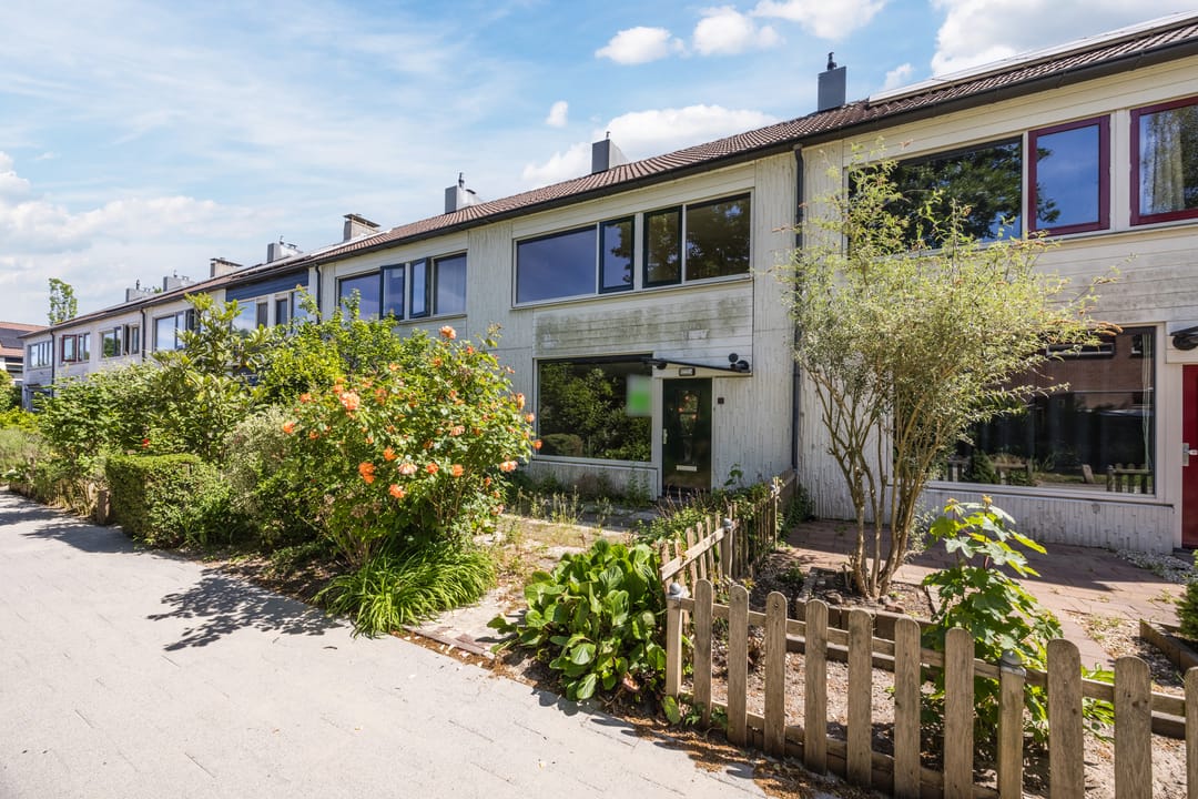 Huis te koop: Bloesemlaan 49 3181 RC Rozenburg (ZH) [Funda]