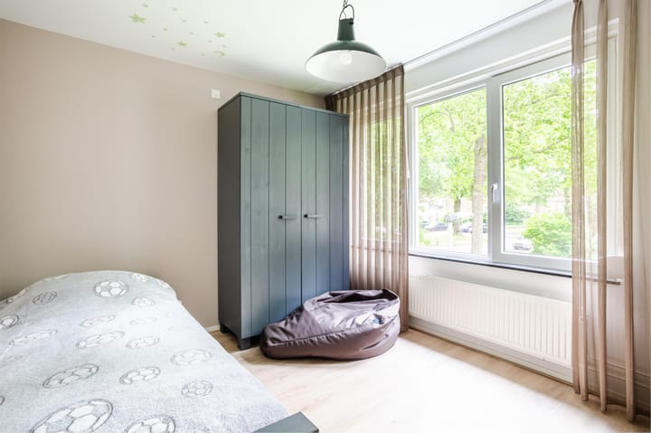 Foto 18 van Meeuwenstraat 2