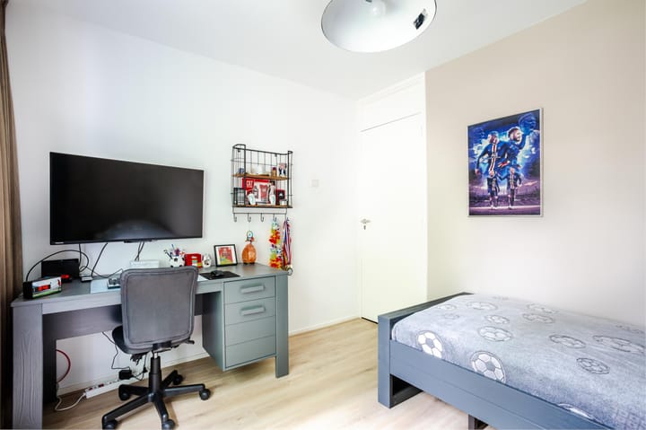 Foto 19 van Meeuwenstraat 2