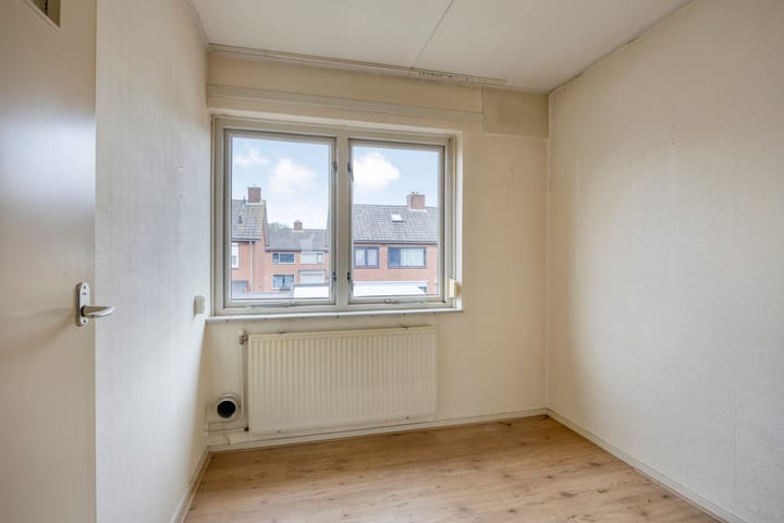 Foto 21 van Leliestraat 7