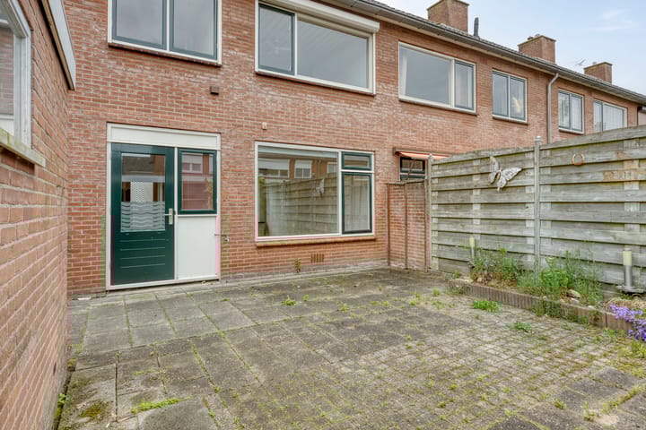 Foto 25 van Leliestraat 7