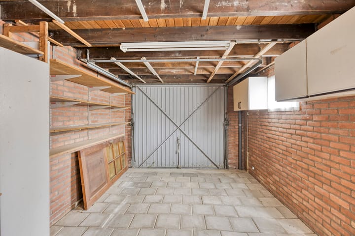 Foto 30 van Leliestraat 7