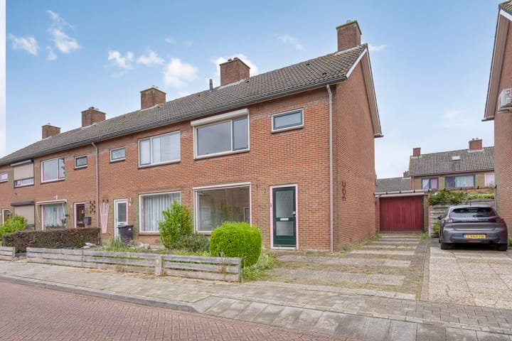 Foto 39 van Leliestraat 7