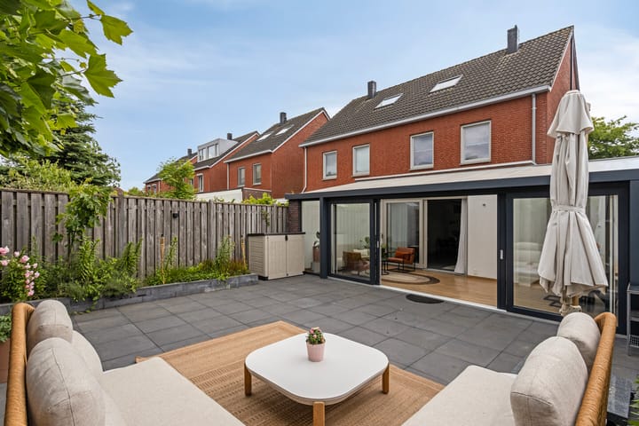 Foto 40 van Burgemeester Gommansstraat 114