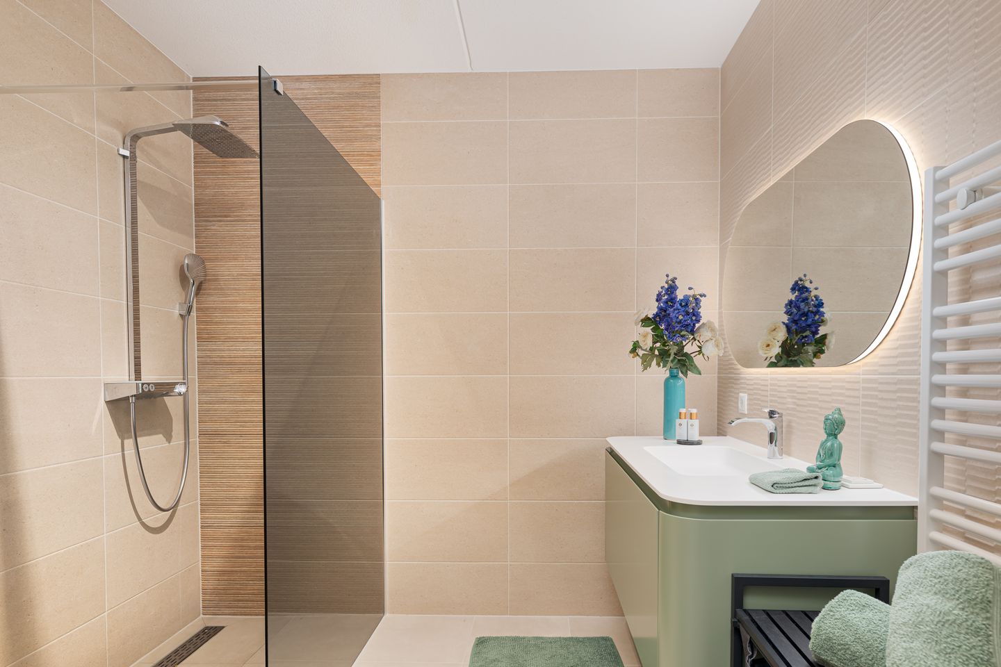 Foto 4 van van Herlaerhof 91