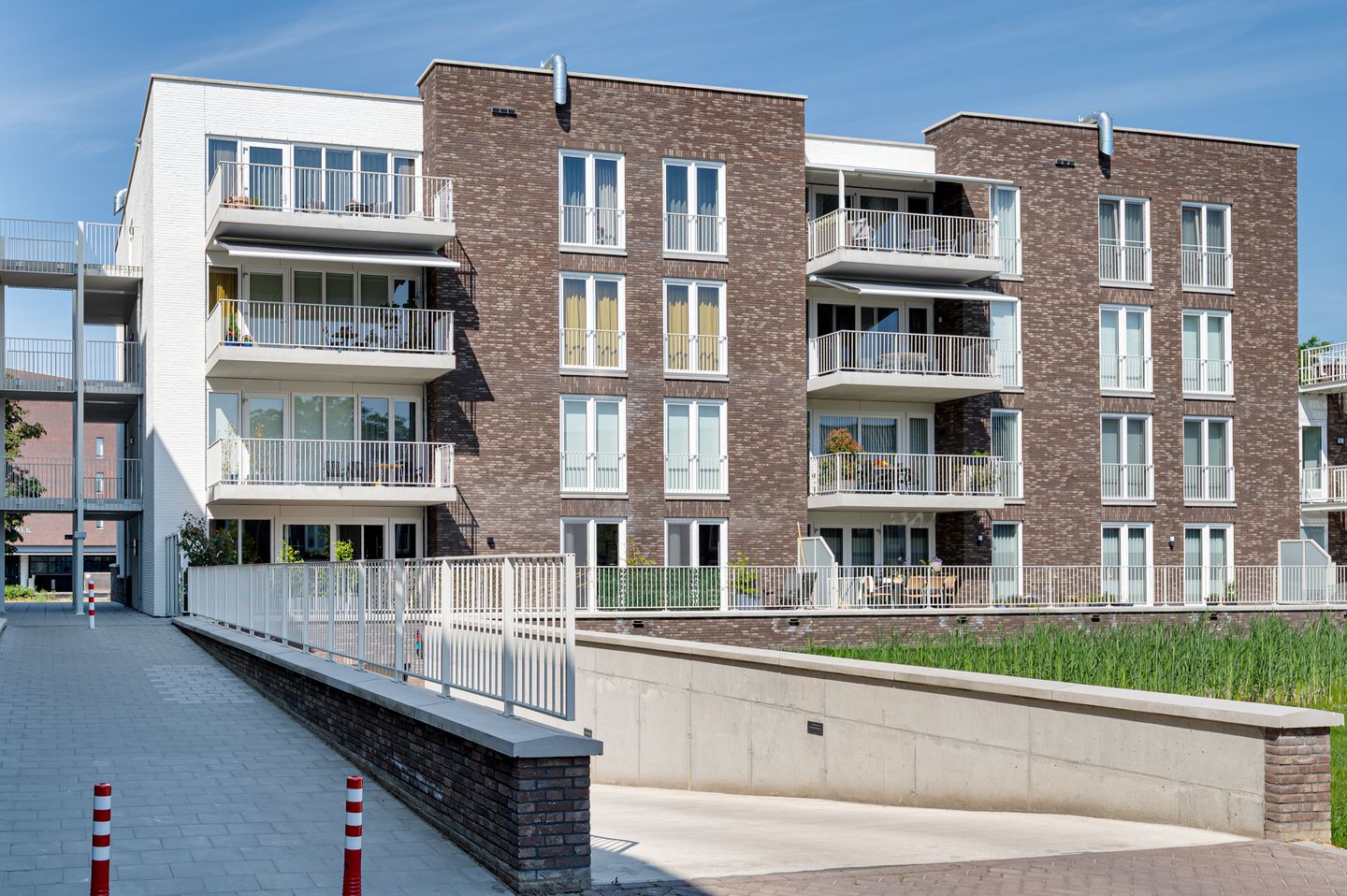 Foto 5 van van Herlaerhof 91