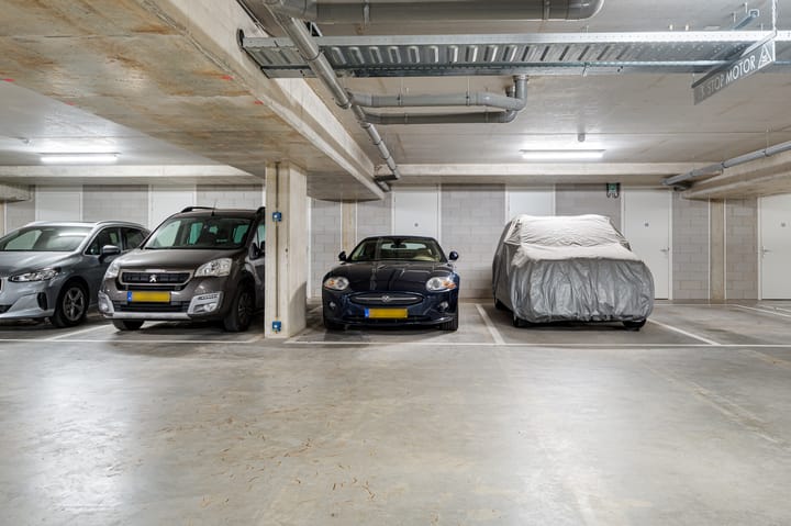 Photo 33 of van Herlaerhof 91