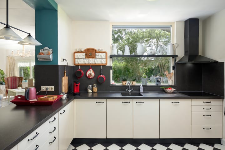 Photo 12 of A.G.M. van der Hoevenstraat 69