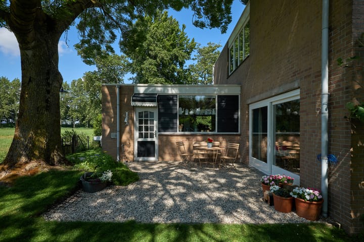 Photo 30 of A.G.M. van der Hoevenstraat 69