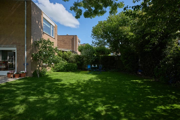 Photo 32 of A.G.M. van der Hoevenstraat 69