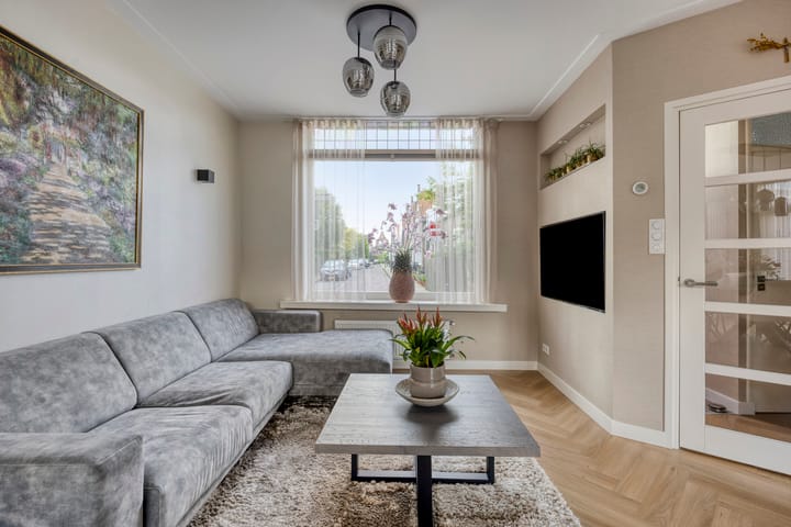 Photo 3 of Kapelaan Ruiterstraat 28