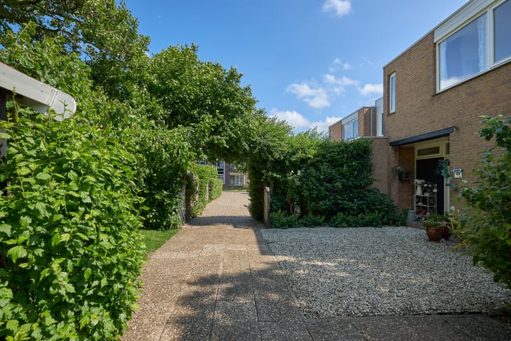 Photo 43 of A.G.M. van der Hoevenstraat 69