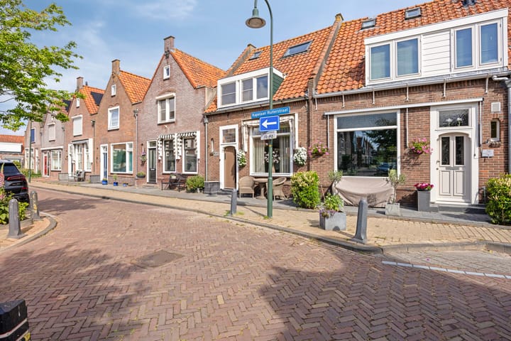 Photo 23 of Kapelaan Ruiterstraat 28