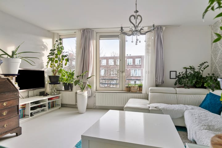 Foto 1 van Soembawastraat 24-C