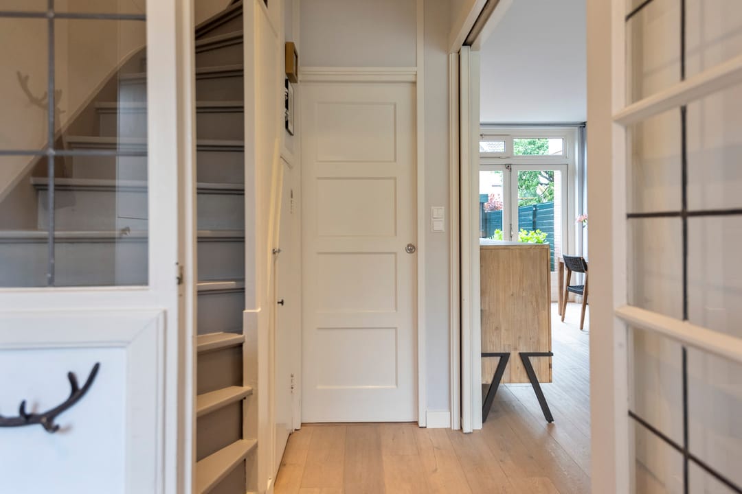 Foto 8 van Van 't Hoffstraat 159