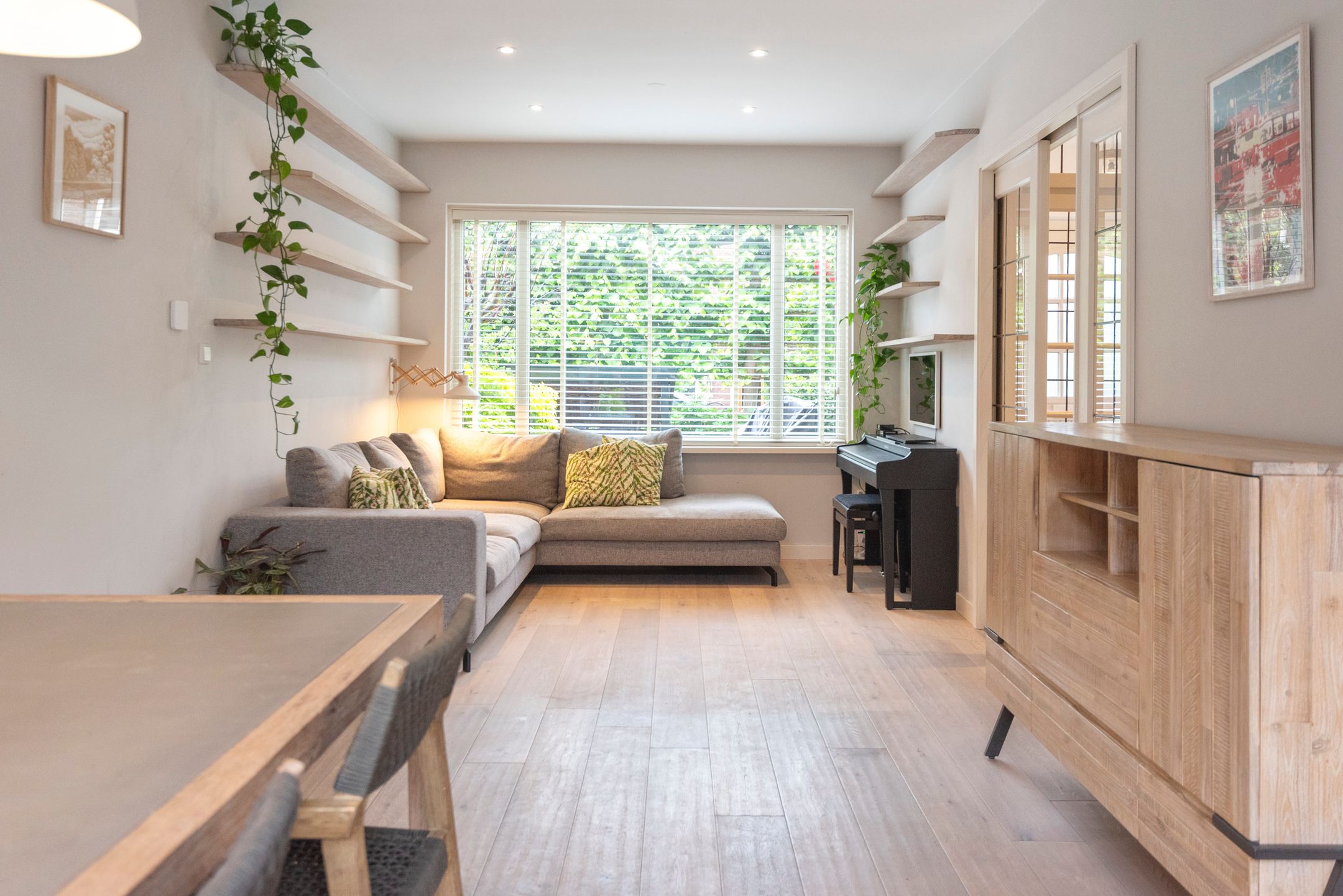 Foto 12 van Van 't Hoffstraat 159