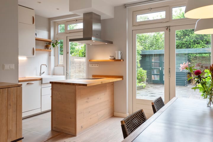 Foto 15 van Van 't Hoffstraat 159