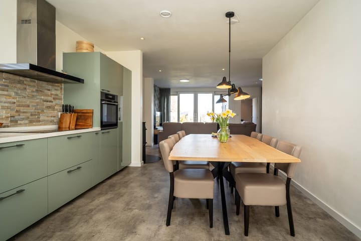 Foto 11 van Schilderend 103