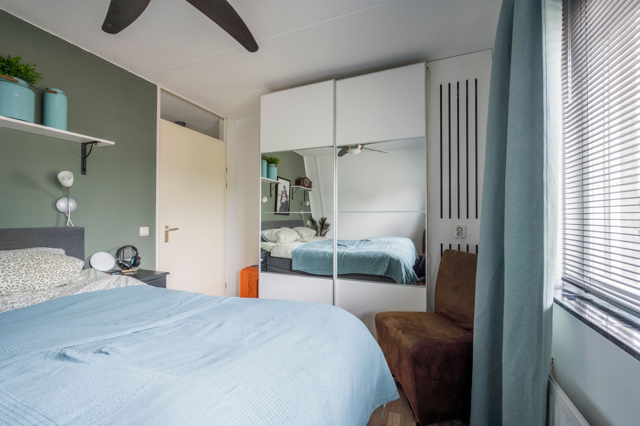 Foto 15 van Gentiaan 35