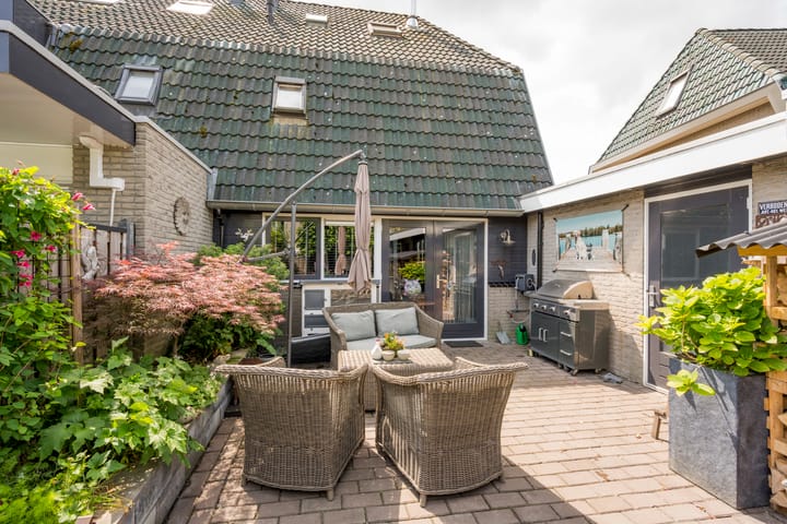 Foto 25 van Gentiaan 35