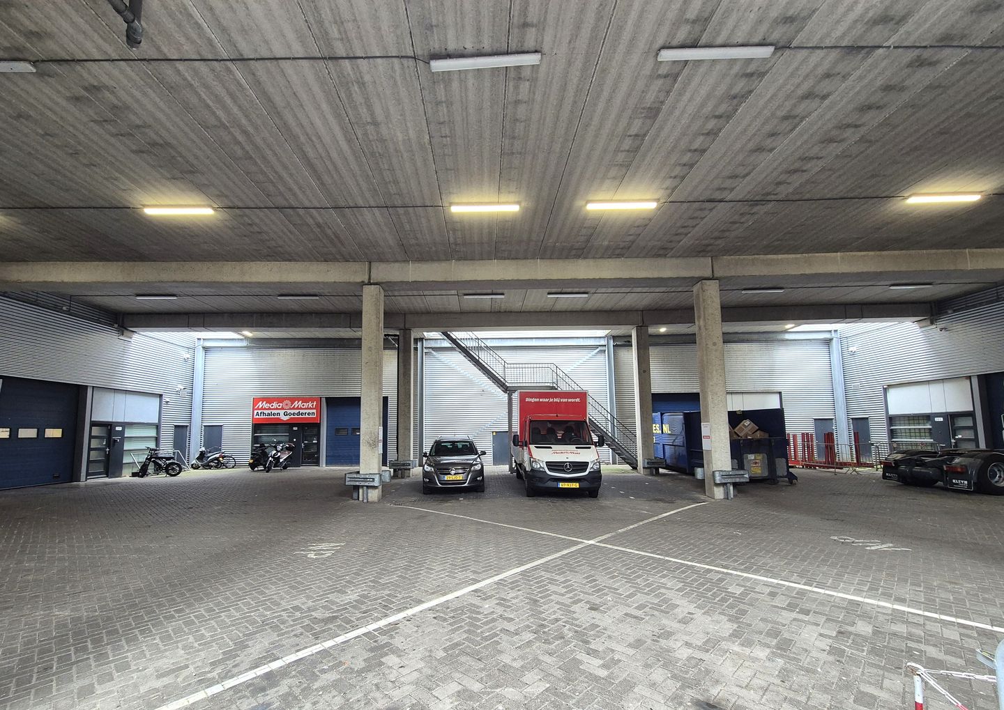 Bekijk foto 1 van Binckhorstlaan 289-291