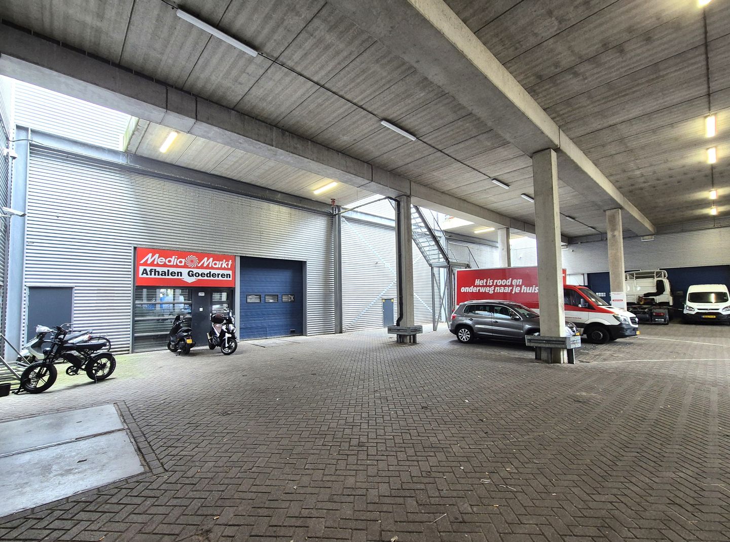 Bekijk foto 2 van Binckhorstlaan 289-291