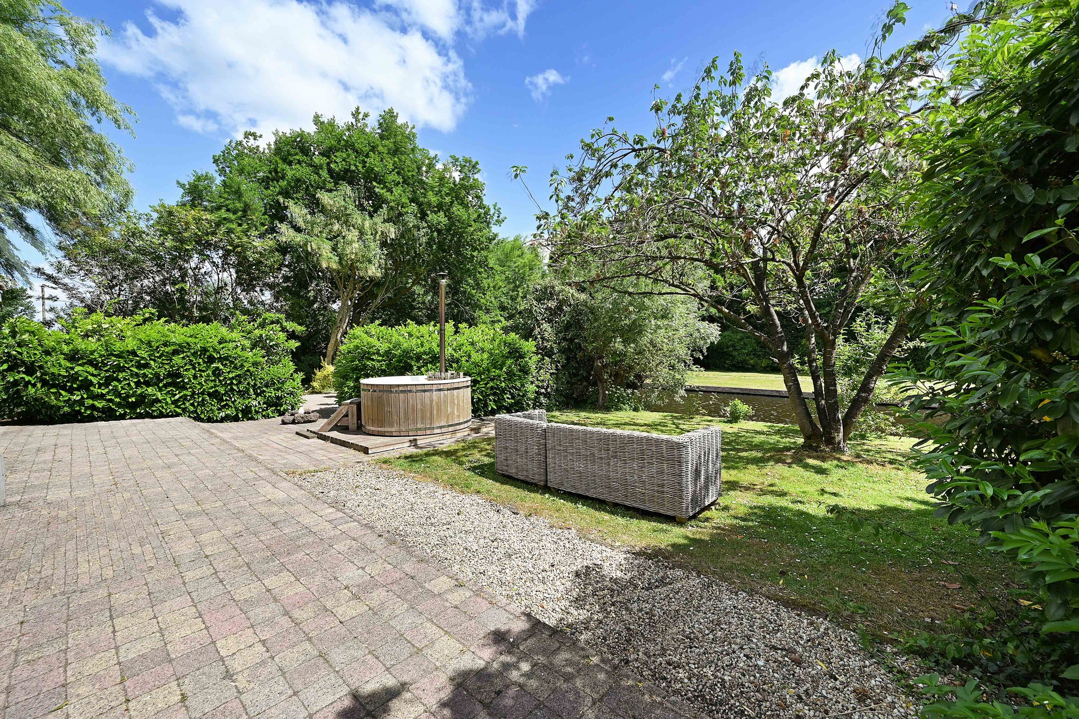 Photo 66 of Schoonouwenseweg 12