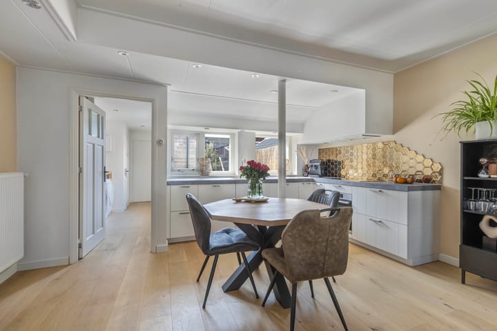 Foto 2 van Molenweg 14